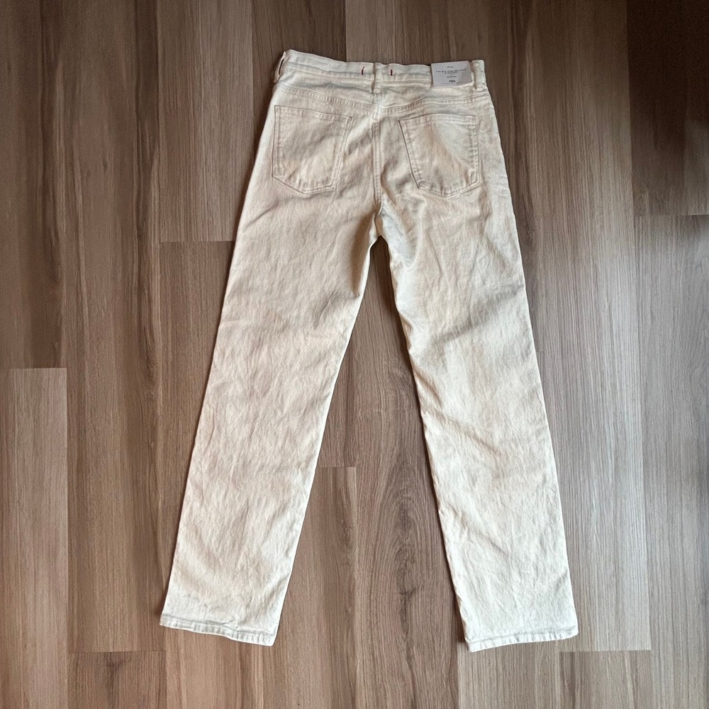 NWT Zara Relaxed Straight Leg Mid Rise SIZE 4 Antique Ecru Denim Jeans Womens - Picture 5 of 7